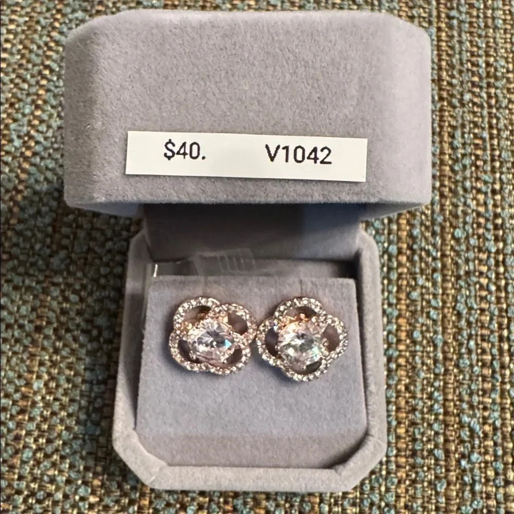N/A 3087 swarovski
